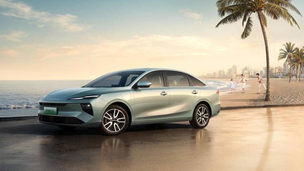 亿策略 荣威纯电D6将于上海车展震撼上市，重塑A+级纯电家轿市场格局